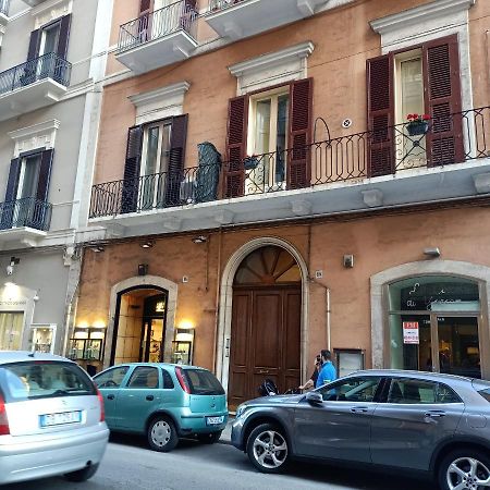 Dante Alighieri House Apartment Bari Luaran gambar