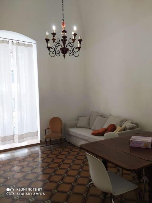 Dante Alighieri House Apartment Bari Luaran gambar
