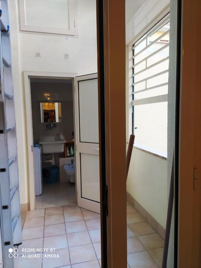 Dante Alighieri House Apartment Bari Luaran gambar